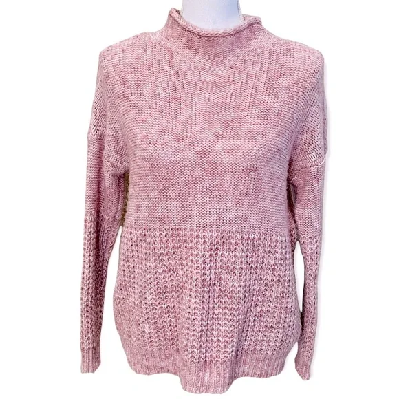 American Eagle Pink Mock Turtleneck Sweater Small - Picture 1 of 7